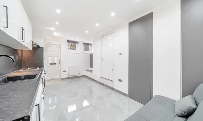 Недвижимость Rosebery Gardens, Crouch End: 8