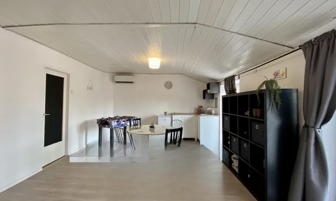 Недвижимость Five-room apartment in the center of Koper: 18