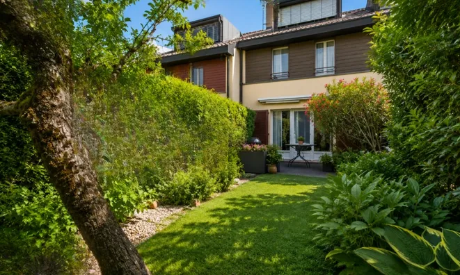 Недвижимость Villa 6 rooms: 1