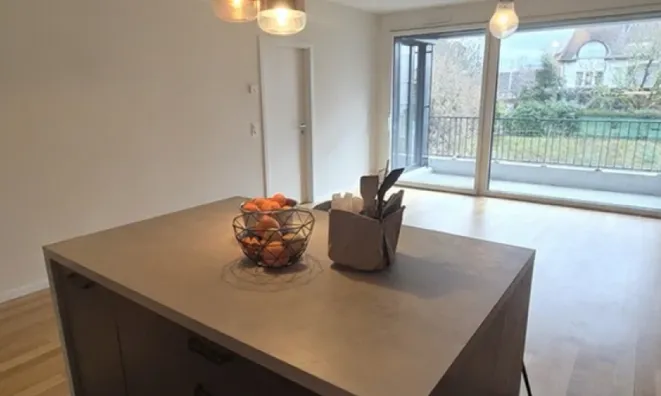 Недвижимость Apartment 4 rooms: 3
