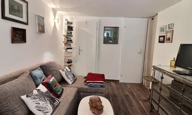 Недвижимость Single house: 8