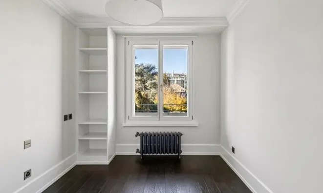 Недвижимость Apartment 6 rooms: 7