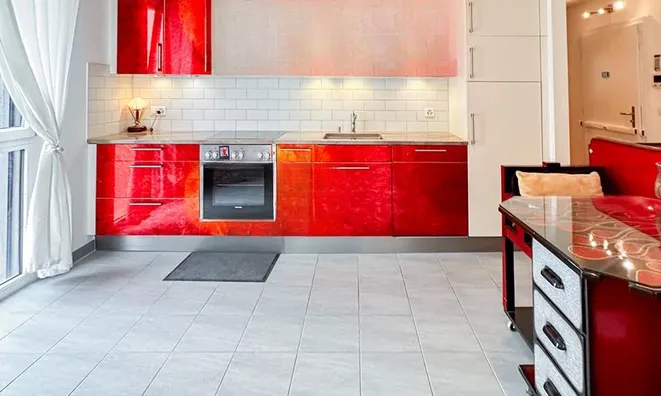Недвижимость Apartment 4 rooms: 4