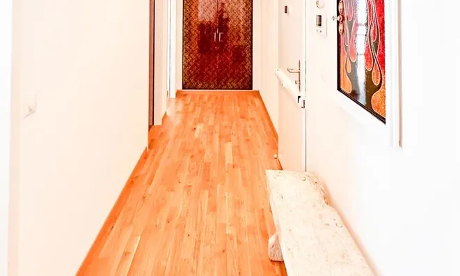 Недвижимость Apartment 4 rooms: 5
