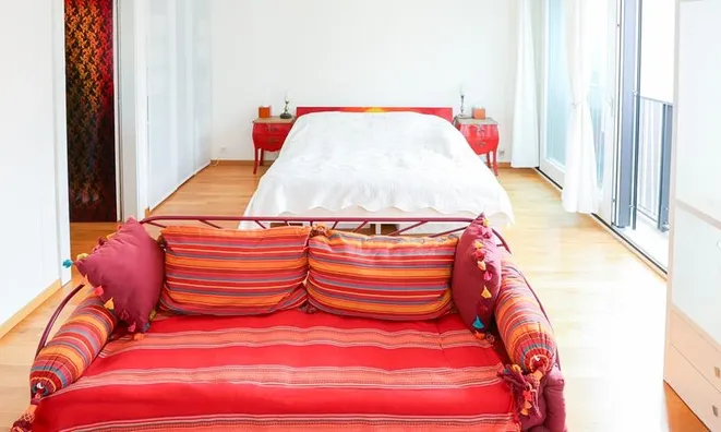 Недвижимость Apartment 4 rooms: 6