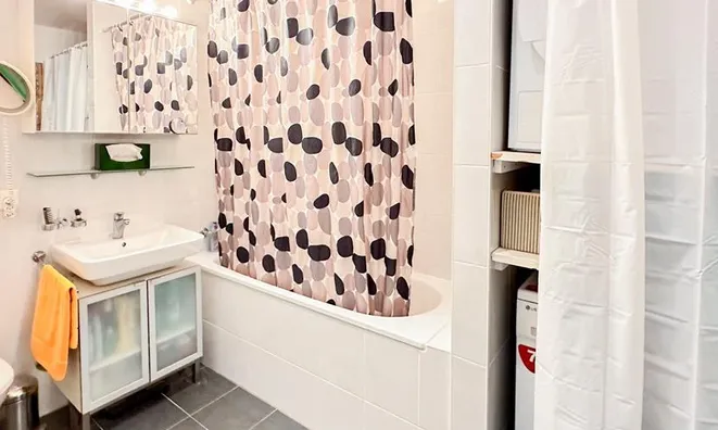 Недвижимость Apartment 4 rooms: 11