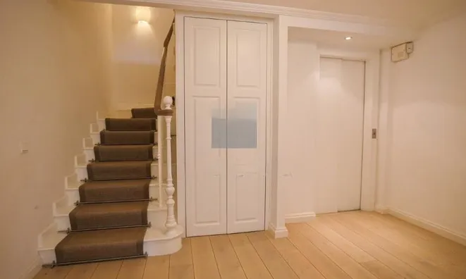 Недвижимость Duplex 9 rooms: 11