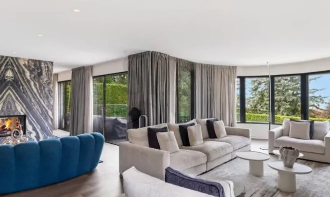 Недвижимость Single house 9 rooms: 1