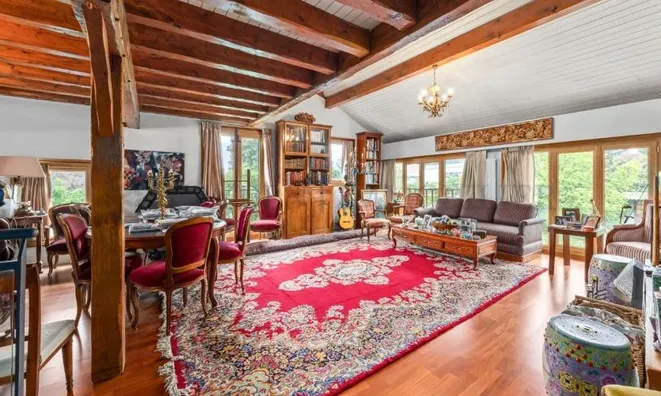 Недвижимость Single house 13 rooms: 6