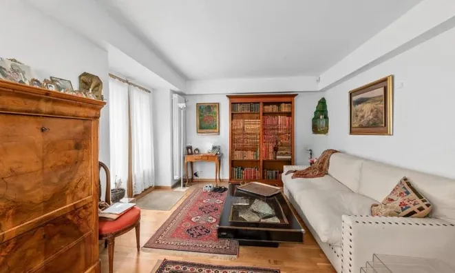 Недвижимость Single house 13 rooms: 9