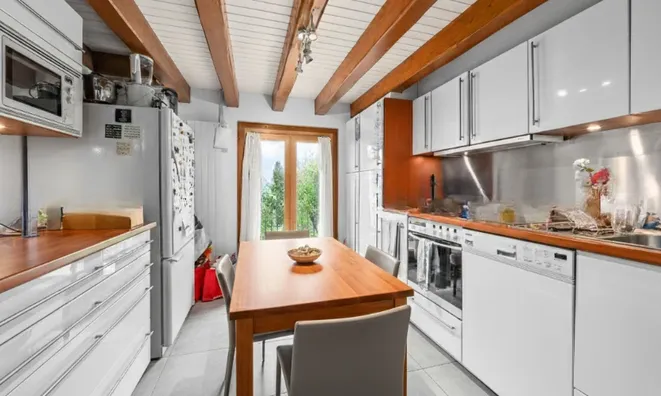 Недвижимость Single house 13 rooms: 10