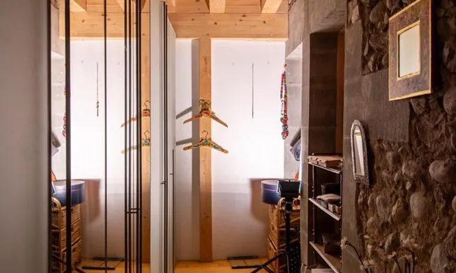 Недвижимость Single house 10 rooms: 8
