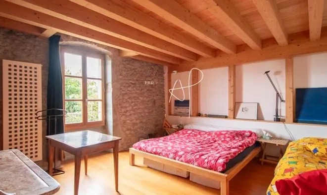 Недвижимость Single house 10 rooms: 10