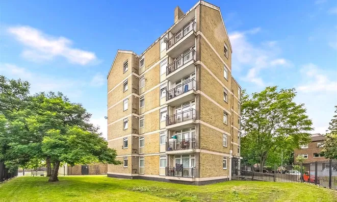 Недвижимость Briggs House, Chambord Street: 8
