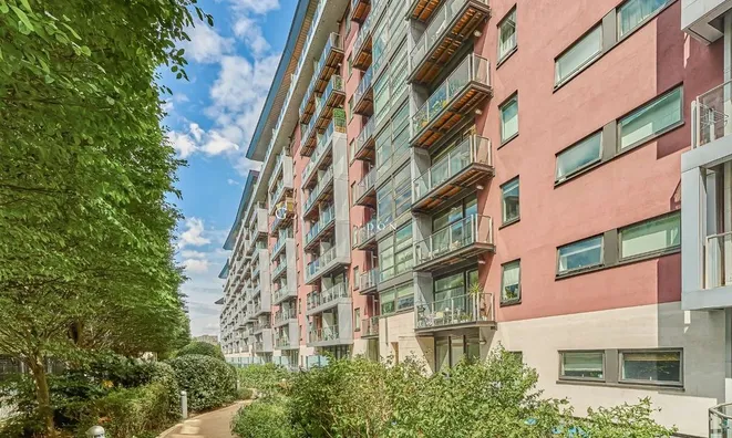 Недвижимость Warwick Building, 366 Queenstown Road: 4
