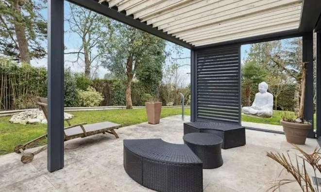 Недвижимость Bifamiliar house 6 rooms: 2