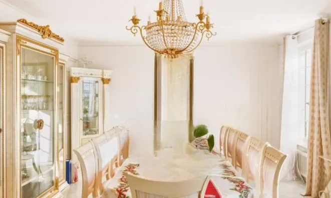 Недвижимость Single house 10 rooms: 6