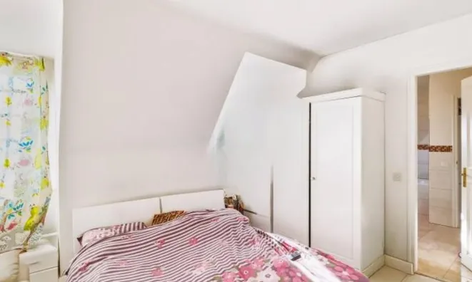 Недвижимость Single house 10 rooms: 10