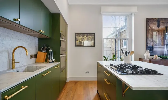 Недвижимость Cathcart Road: 2
