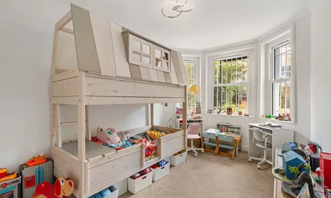 Недвижимость Redcliffe Gardens, Chelsea: 1