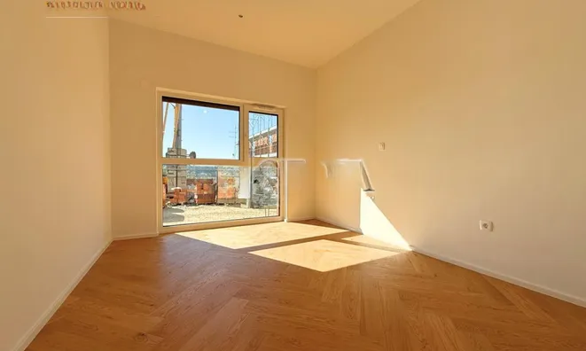 Недвижимость Three-room apartment in Shmari: 3
