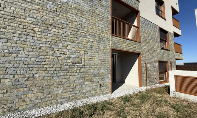 Недвижимость Three-room apartment in Shmari: 11