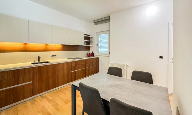 Недвижимость Apartment, 4-room Zelena Yama: 7