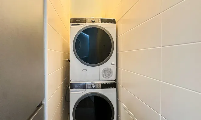 Недвижимость Apartment, 4-room Zelena Yama: 21