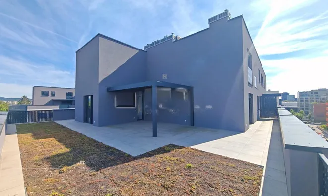 Недвижимость Four-room apartment Zelenaya Yama: 1