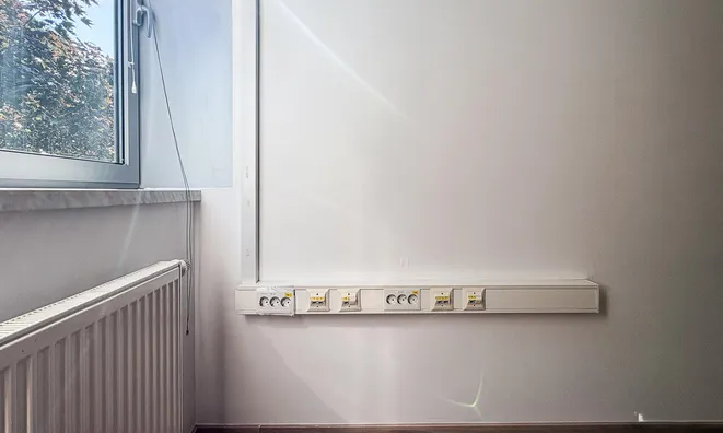 Недвижимость Помещение для бизнеса с местами для автомобилей: 15
