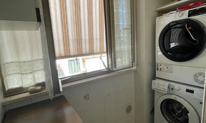 Недвижимость Three-room apartment in the center: 3