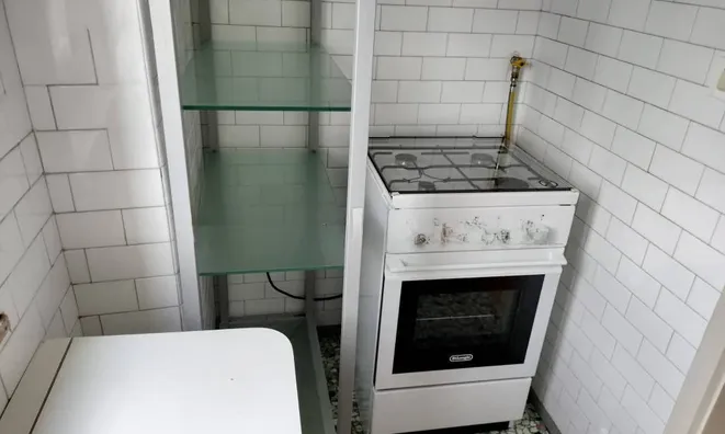 Недвижимость Two-room apartment in the center: 3