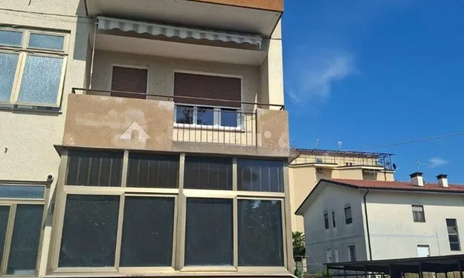 Недвижимость Apartment in the center of Gorizia: 3
