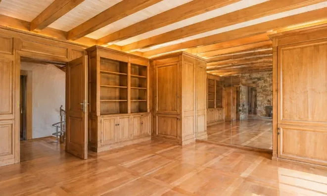 Недвижимость Single house 12 rooms: 11
