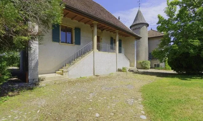 Недвижимость Single house 18 rooms: 6