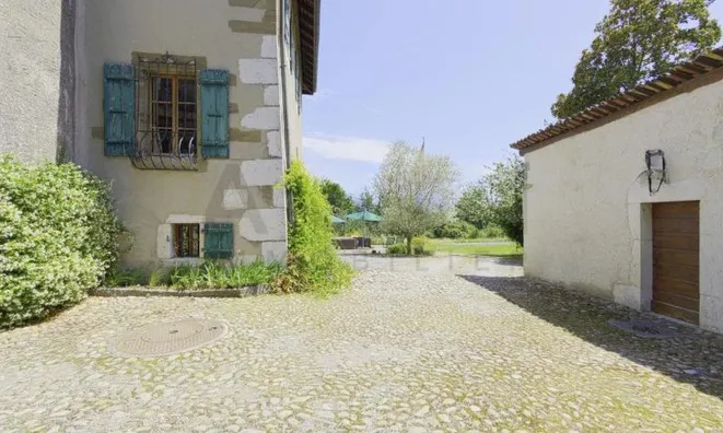 Недвижимость Single house 18 rooms: 7