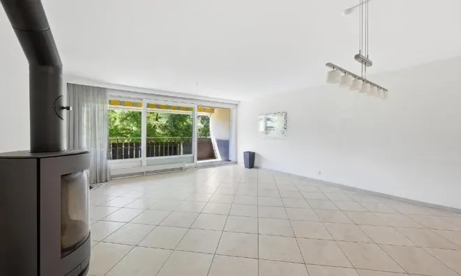 Недвижимость Apartment 6 rooms: 1