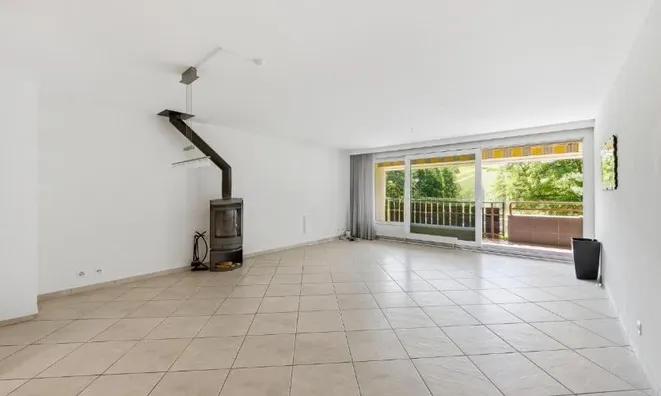 Недвижимость Apartment 6 rooms: 7