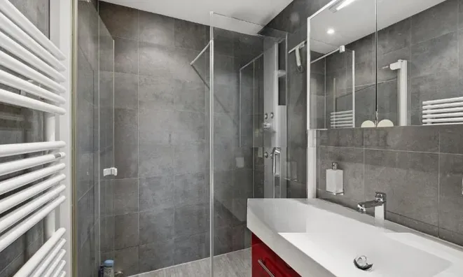 Недвижимость Apartment 6 rooms: 10