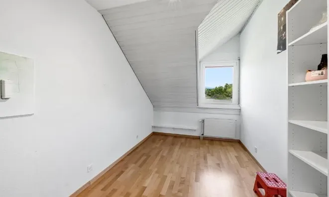 Недвижимость Apartment 6 rooms: 11