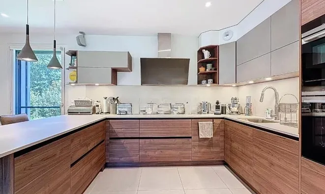 Недвижимость Single house 6.5 rooms: 3