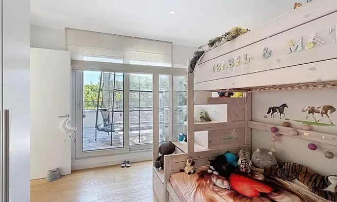 Недвижимость Single house 6.5 rooms: 10