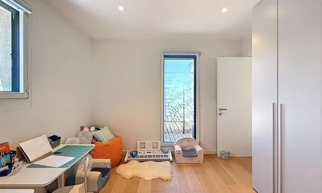 Недвижимость Single house 6.5 rooms: 11