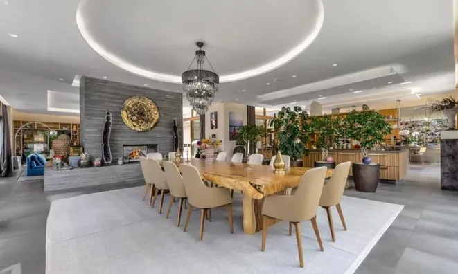 Недвижимость Single house 17 rooms: 4