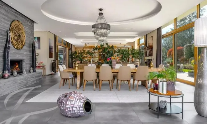 Недвижимость Single house 17 rooms: 5