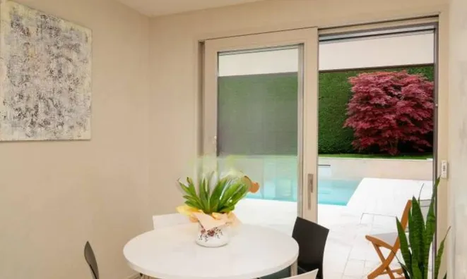 Недвижимость Single house 10 rooms: 5