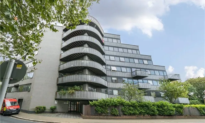 Недвижимость Time House, 71 Plough Road: 2