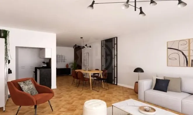Недвижимость Apartment 4 rooms: 1