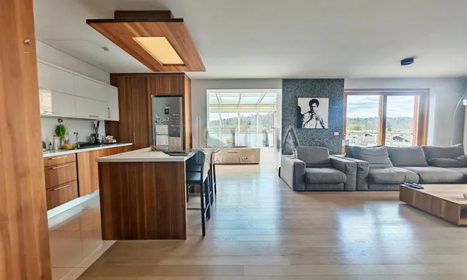 Недвижимость 4-room apartment BRDO: 3