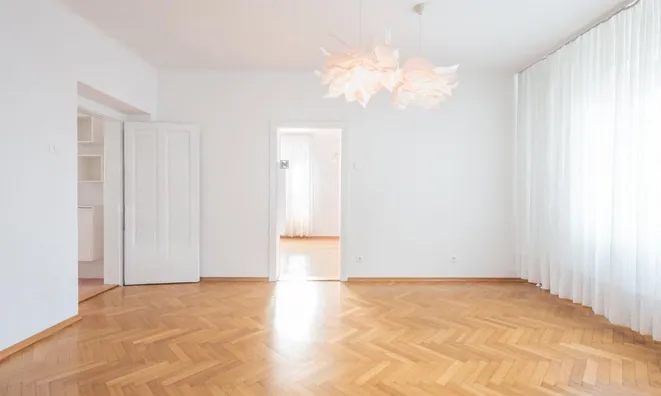 Недвижимость Apartment, 3 rooms, Broad: 1